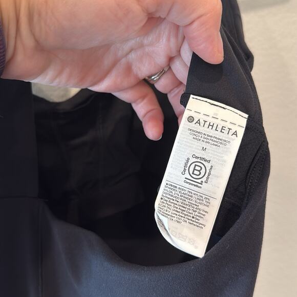 Athleta Transcend Black Sleeveless 7/8 Jumpsuit NWT Women’s Medium M - Picture 8 of 9